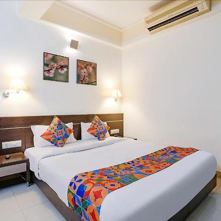 Gandharva Residency Swargate Ξενοδοχείο Πούνε Εξωτερικό φωτογραφία