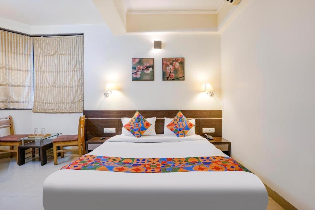 Gandharva Residency Swargate Ξενοδοχείο Πούνε Εξωτερικό φωτογραφία