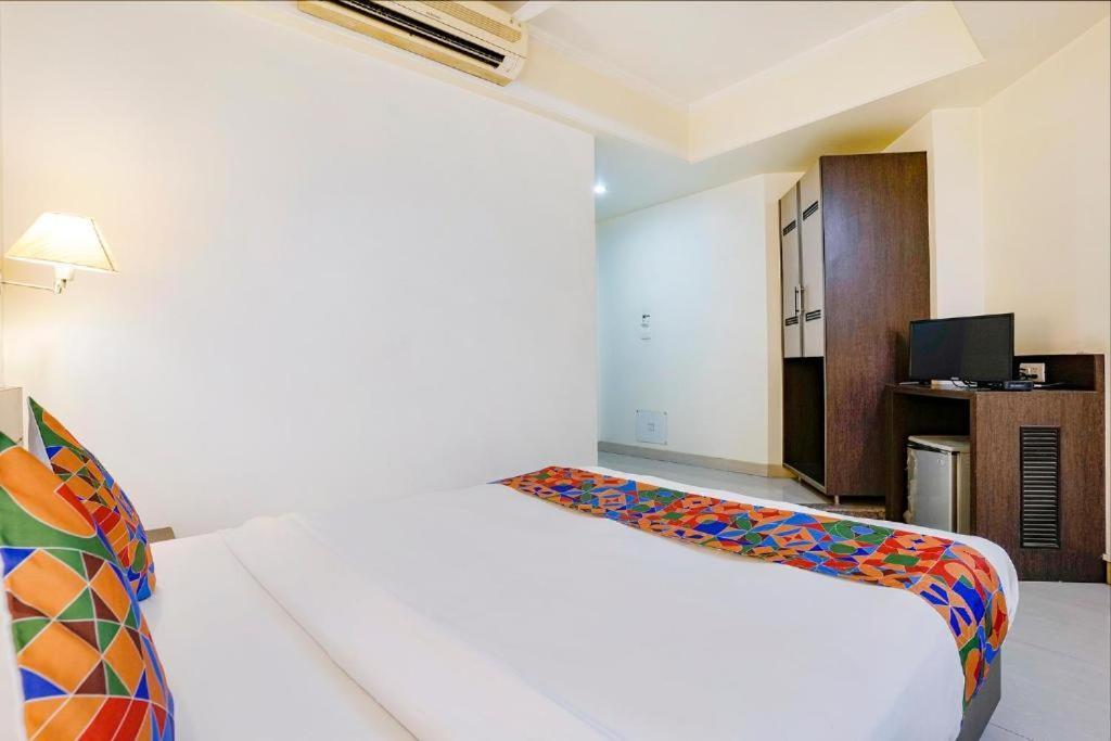 Gandharva Residency Swargate Ξενοδοχείο Πούνε Εξωτερικό φωτογραφία